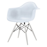 Classic Arm Chair Wood
