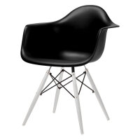 Classic Arm Chair Wood